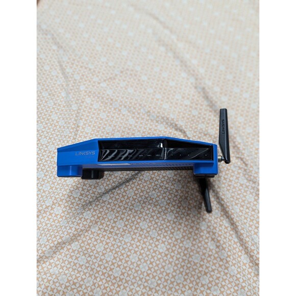 Linksys WRT1900AC Ultra Smart Dual Band Wifi Wireless Router - Picture 5 of 8